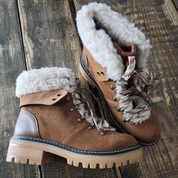 Time-and-tru Women's White and Brown Boots Size 6 Wide - Picture 2 of 6